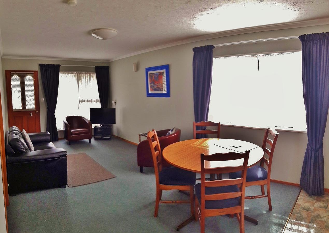 Academy Lodge Motel Ashburton Esterno foto
