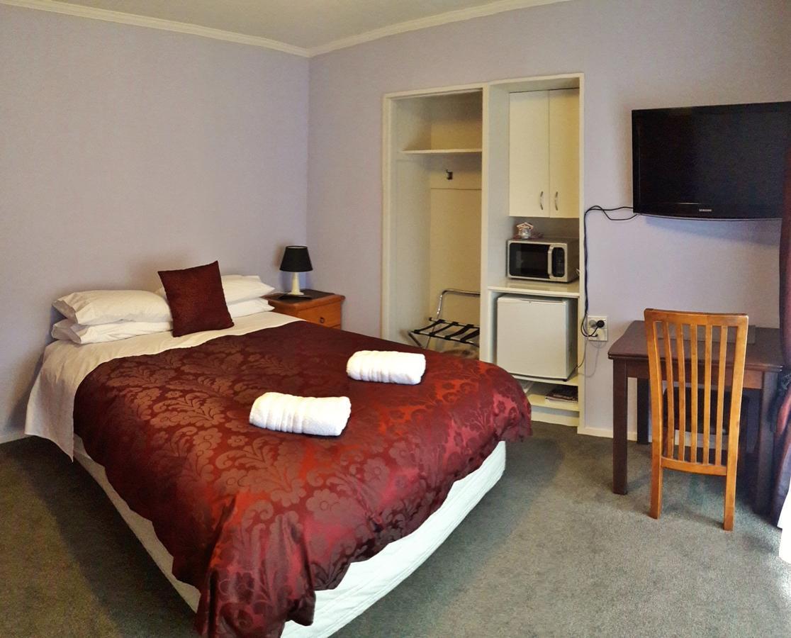 Academy Lodge Motel Ashburton Esterno foto